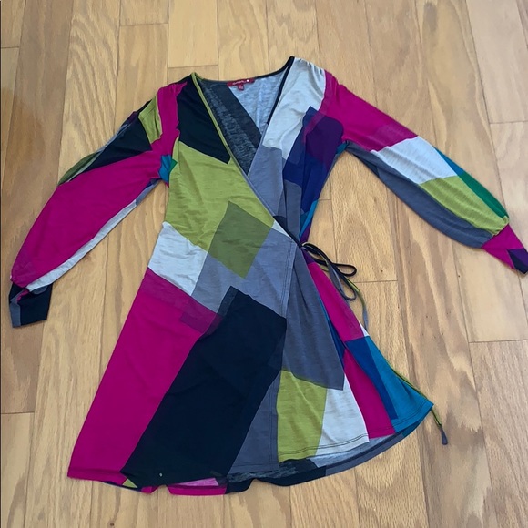 Sevengate Abstract Color Block Wrap Dress - Picture 2 of 6